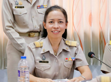 การประชุมขับเคลื่อนการปฏิบัติงานตามระบบการส่งเสริมสหกรณ์และกลุ่มเกษตรกร ประจำเดือนตุลาคม 2568 ของสำนักงานสหกรณ์จังหวัดนครศรีธรรมราช ประจำปีงบประมาณ พ.ศ.2569 วาระก่อนการประชุม ได้มีการมอบเกียรติคุณนักส่งเสริมสหกรณ์ดีเด่นและพนักงานราชการดีเด่น ประจำปี พ.ศ. ... พารามิเตอร์รูปภาพ 7